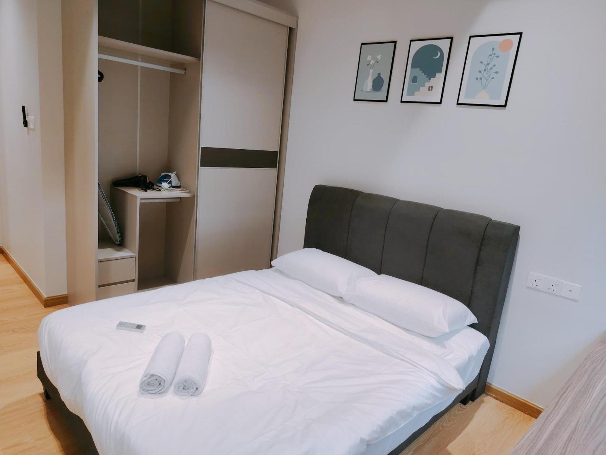 Danga Bay Seaview Johor Bahru By One 9 Place Room photo